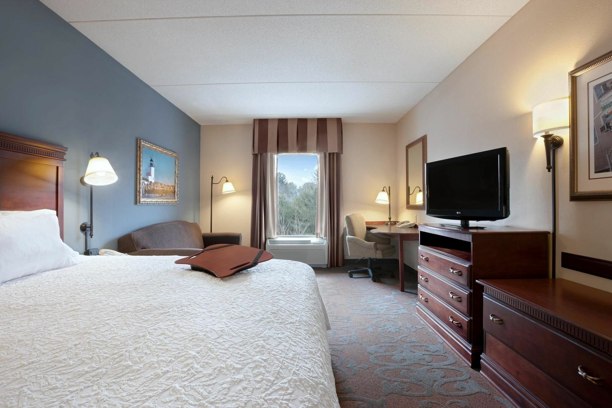 Hampton Inn & Suites Wells-Ogunquit Exterior photo